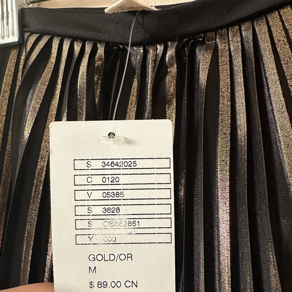 Pleated Skirt - Picture 2 of 2